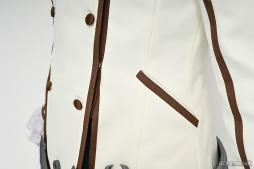 画像集 No.050のサムネイル画像 / コスパティオで2022年最も売れたコスチュームは「リコリス 冬制服」！　イチオシ衣装の試着フォトレポート＆秋葉原にある公式店舗も紹介