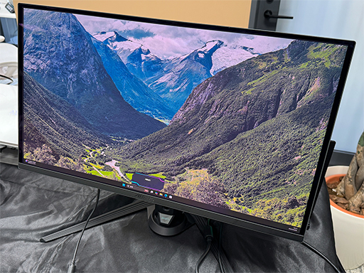 画像ギャラリー No.009のサムネイル画像 / GeForce RTX 5070搭載のゲーマー向けノートPCや500Hz表示対応ディスプレイなどGIGABYTEが新製品を紹介