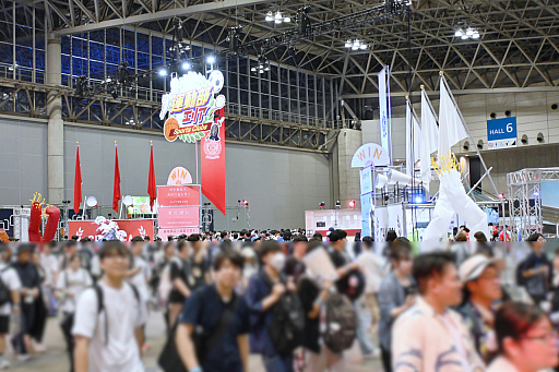 画像ギャラリー No.028のサムネイル画像 / 「FGO」11周年記念オフラインイベントレポート。“学園祭”をテーマにしたアトラクションは大賑わい。ステージでは新情報の発表も