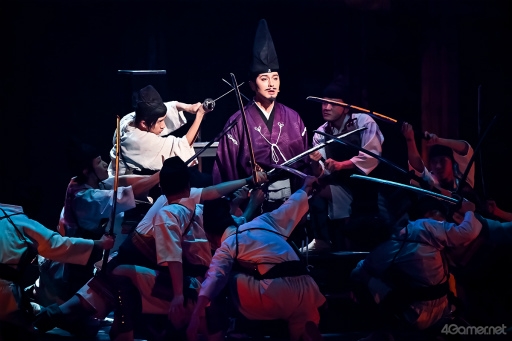 画像ギャラリー No.010のサムネイル画像 / 刀剣男士たちが見つめる足利尊氏・直義兄弟の理想と悲劇。「ミュージカル『刀剣乱舞』 〜静かなる夜半の寝ざめ〜」ゲネプロ公演レポート