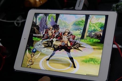 TGS 2014Ⱥ긵 λ᤬ȯ˴ؤPS Vita/iOSRPGZODIACפΥץ쥤ࡼӡǺ