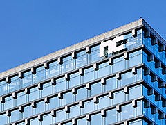 ��AION2�פ������ץ���������Ѥ���7̾�����ʤ���롣����ʱ��Ĥ䥲������кѤ˿���ʱƶ���Ϳ�����Ȥ��ƶ��Ť��б���Ƨ���ڤ�