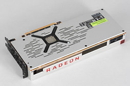 画像集 No.010のサムネイル画像 / 「Radeon VII」到着。7nm世代初のコンシューマ向けGPU搭載カード