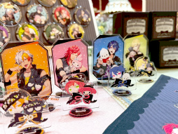 画像ギャラリー No.017のサムネイル画像 / ブラスタ×サンリオの夢のコラボカフェ開催中! ハローキティが推しキャストの誕生日をお祝い