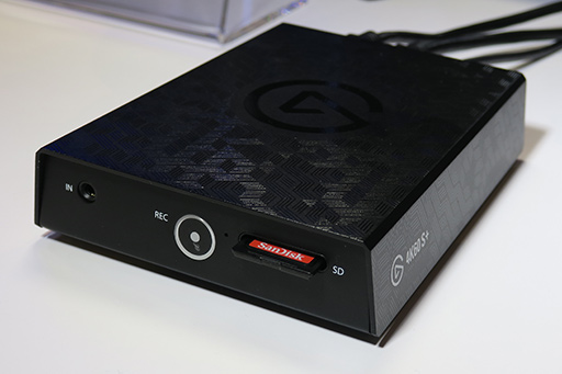 画像集#003のサムネイル/Corsair，4K60pのHDR映像を単体録画できるキャプチャデバイス「4K60 S＋」や液冷化したPS4 Pro/Xbox One Sを内蔵するゲームPCを発表