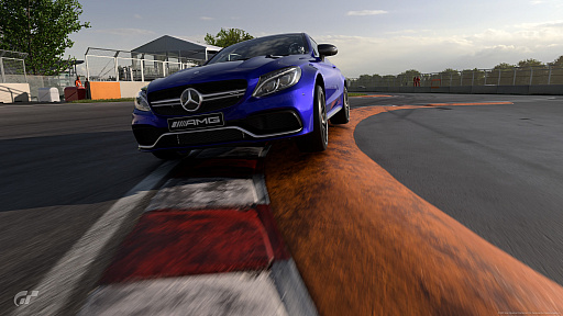 画像ギャラリー No.005のサムネイル画像 / 一流と凡人の差はどこにあるのか? 「グランツーリスモ7」に実装された「データロガー」で,走りの違いを探ってみる