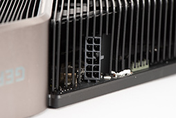 GeForce RTX 3080 Ti Founders Editionץӥ塼ޡǶGPUGeForce RTX 3090ˤɤޤΤ