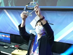 ［EVO2022］「MELTY BLOOD: TYPE LUMINA」部門の優勝は日本のジン選手。サイドトーナメントと合わせ，EVO4冠を達成