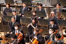 画像集 No.012のサムネイル画像 / 「『聖剣伝説』30th Anniversary Orchestra Concert」レポート。ホール内の空気を震わせる生の音楽が，聴衆を魅了した