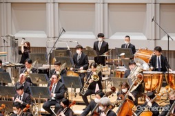 画像集 No.013のサムネイル画像 / 「『聖剣伝説』30th Anniversary Orchestra Concert」レポート。ホール内の空気を震わせる生の音楽が，聴衆を魅了した