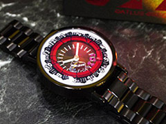 「ペルソナ」25周年記念グッズ第3弾はペルソナ全書風2wayポーチとメメントスモチーフの腕時計で，予約受付は本日スタート