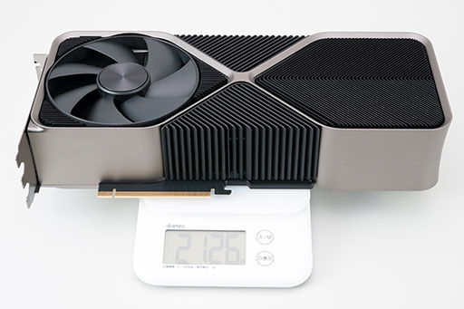 画像集 No.015のサムネイル画像 / ［レビュー］「GeForce RTX 4080 Founders Edition」で，Ada世代ハイエンドGPUの実力を検証。RTX 3090をしのぐ性能で消費電力は低い