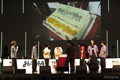 画像ギャラリー No.013のサムネイル画像 / 「エイトリ」2周年記念リアルイベントSide Bレポート。トーク，バラエティ，ライブでキャスト陣と旅する特別な一夜